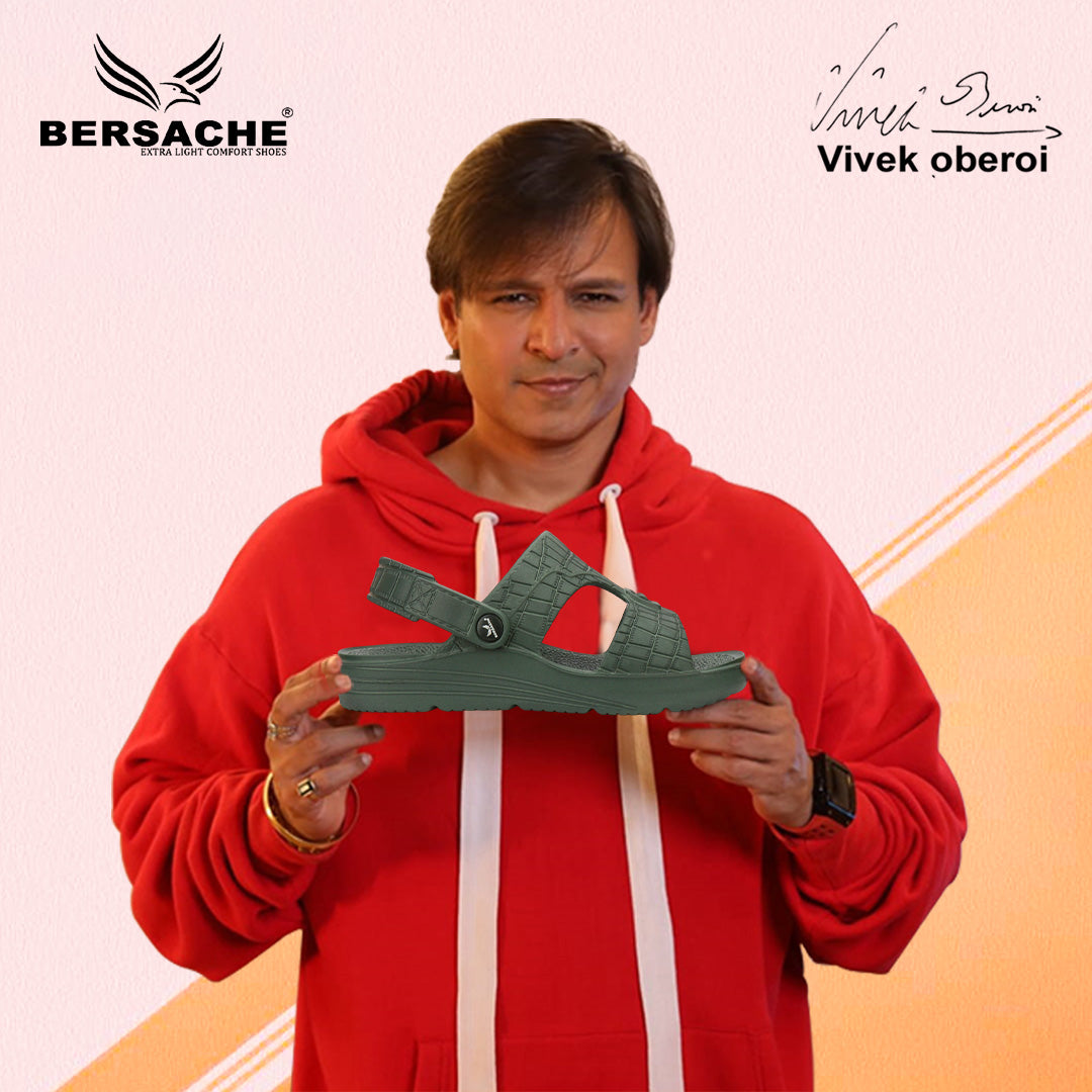 Bersache Extra Soft Classic Casual with Regular wear with Ultra Soft & Flexibility Technology clog For Men's & Boy's-(-Black-6270) .
