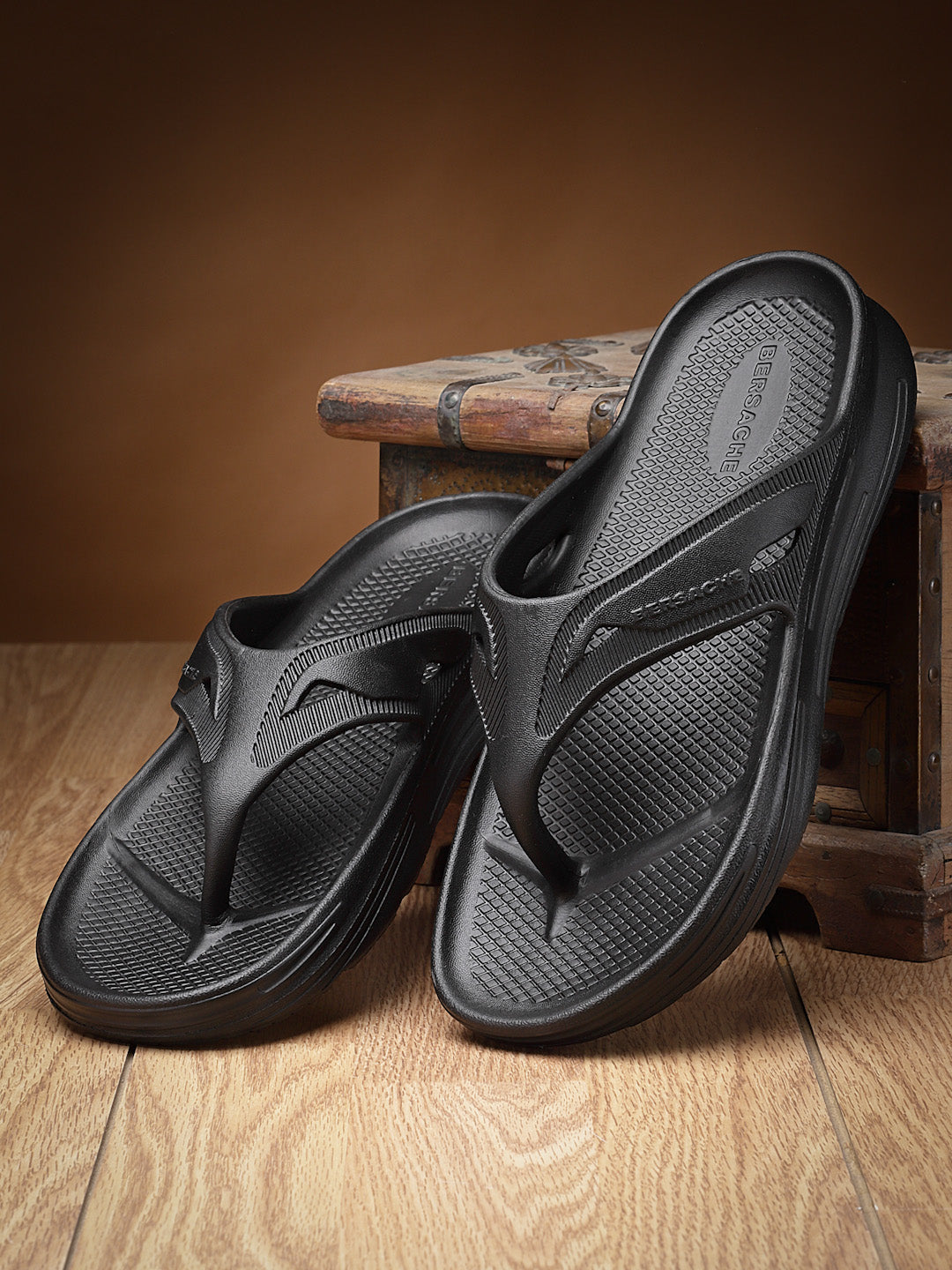 Bersache Extra Soft Classic Casual with Regular wear with Ultra Soft & Flexibility Technology Clog's for Men's & Boy's-Black 6119