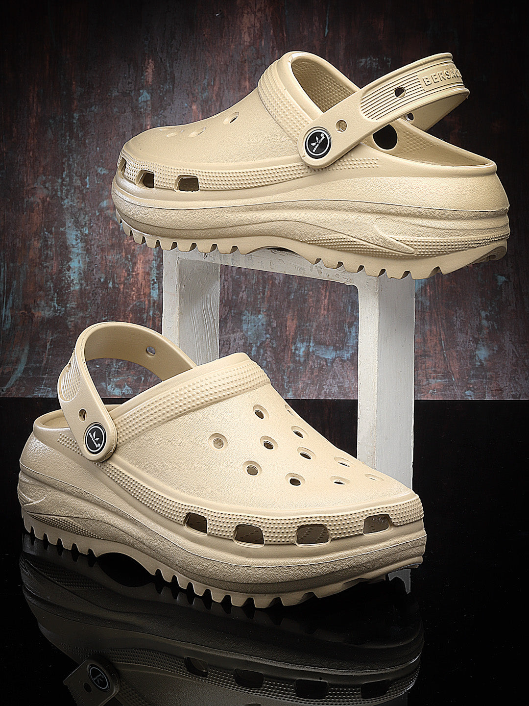 Bersache Extra Soft Classic Casual with Regular wear with Ultra Soft & Flexibility Technology Flip Flop For women's/Girl's 6129