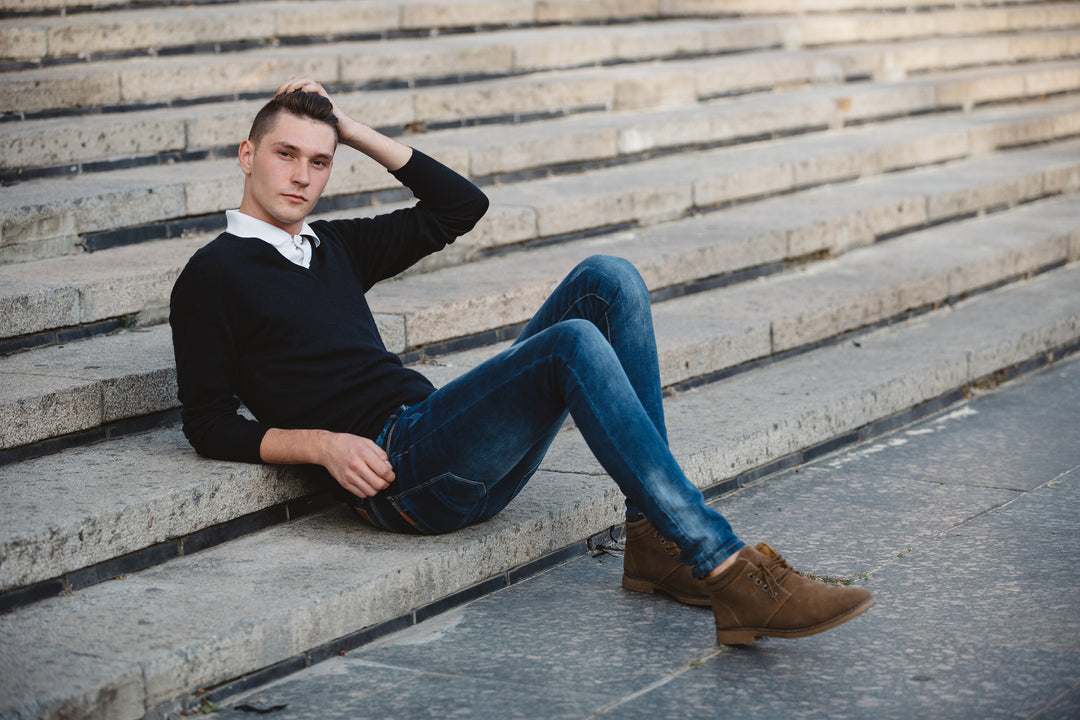 How To Wear Formal Shoes With Blue Jeans | (+15 Ideas)