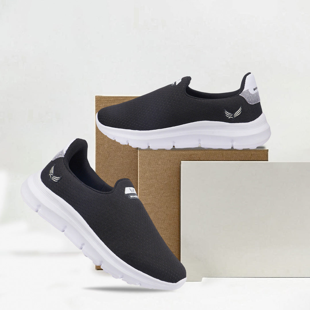 Bersache Lightweight Sports Running Shoes For Men Black-8070