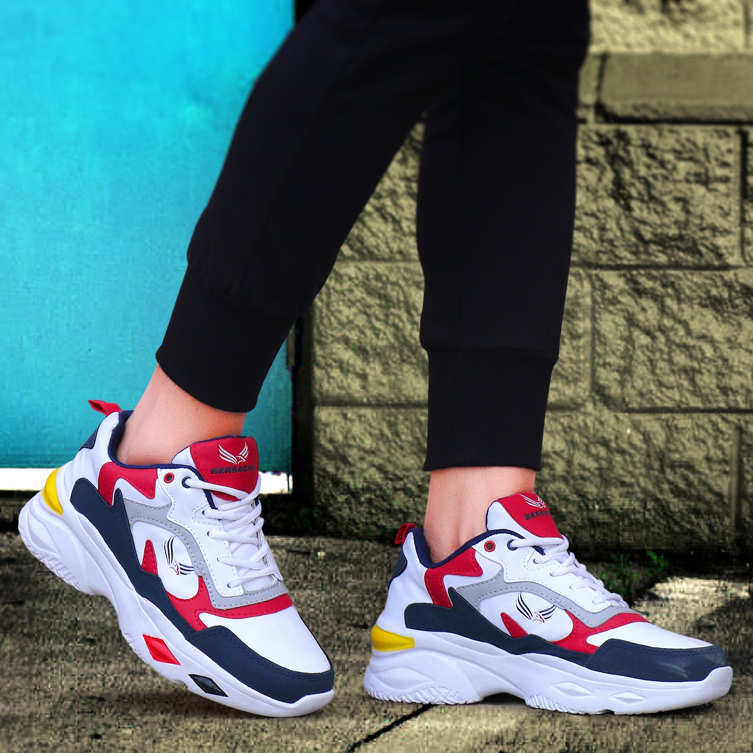 Bersache Lightweight Sports Running Shoes For Men Red-9010